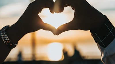 91爆料：网红情侣分手撕逼全记录，男方出轨证据曝光