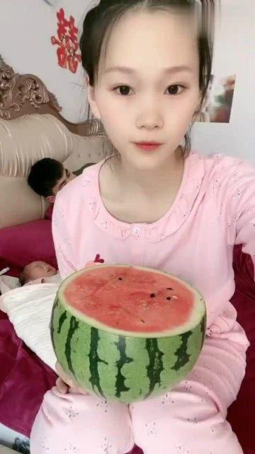 吃瓜会便秘,揭秘日常饮食中的健康隐患